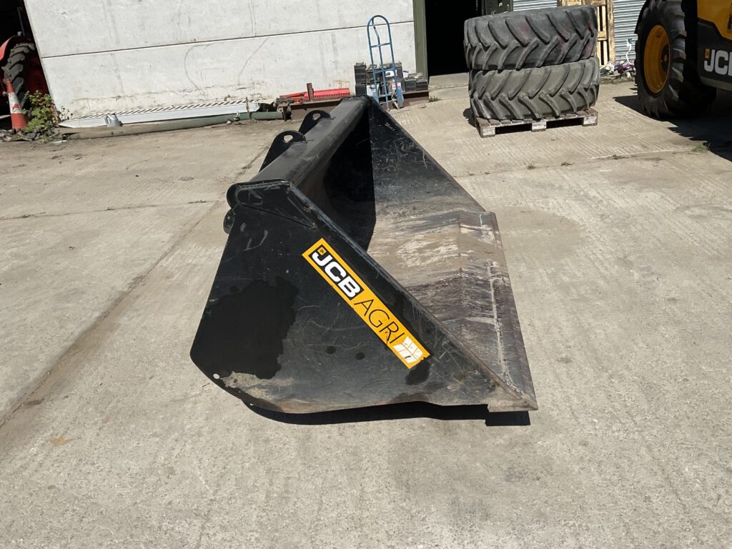 JCB AGRI BUCKET