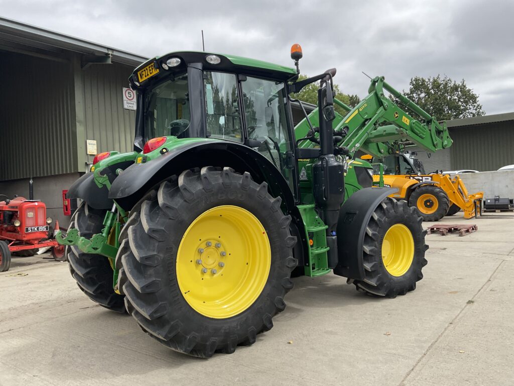 JOHN DEERE 6140M