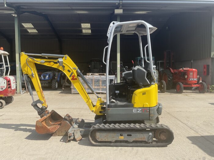 WACKER NEUSON EZ17