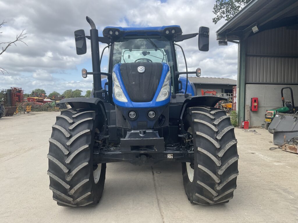 NEW HOLLAND T7.245