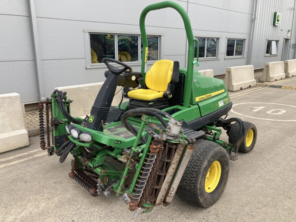 John Deere 7700A Fairway Mower