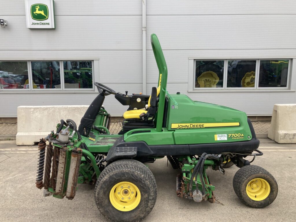 John Deere 7700A Fairway Mower