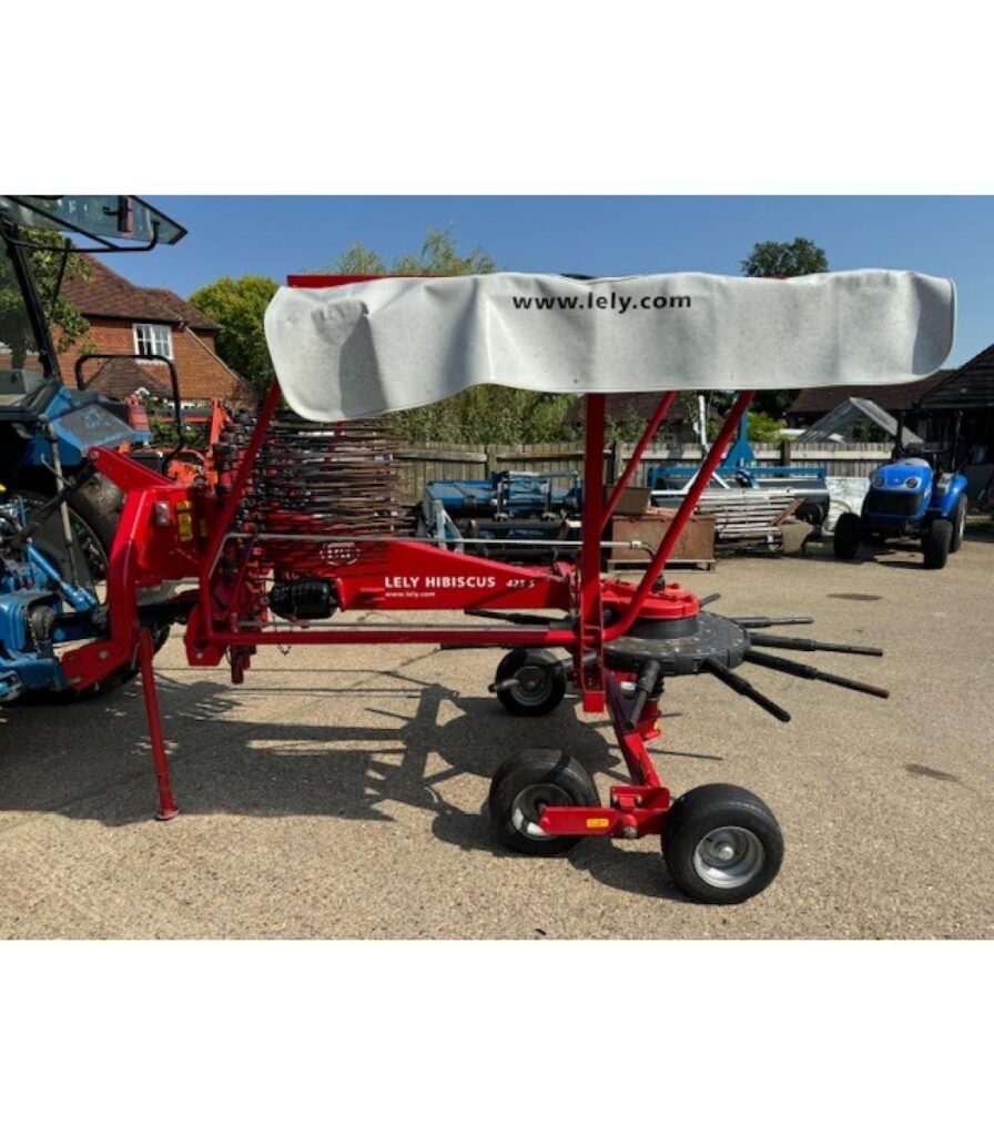 Lely Hibiscus 425s Hay Rake