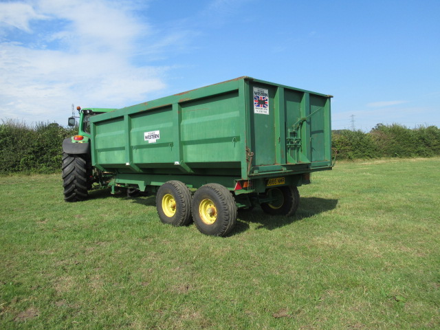 Richard Western 10 ton grain trailer – SOLD