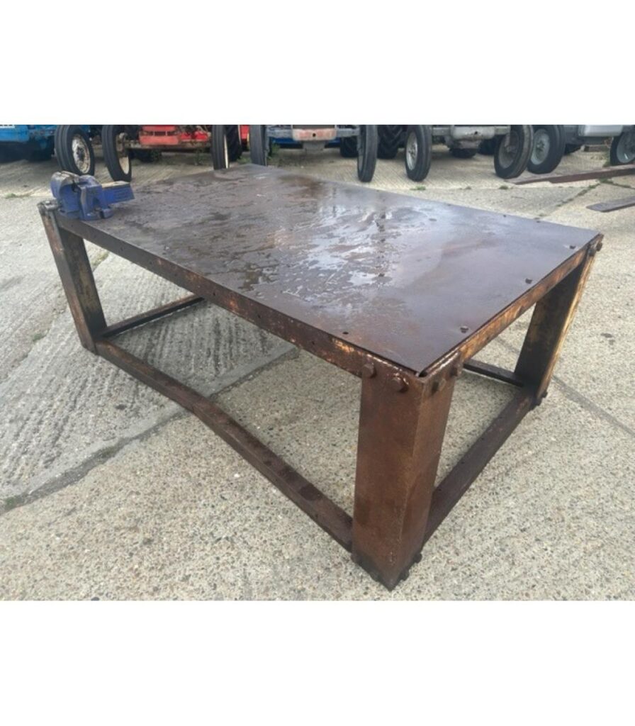 Morrisson Steel Table Shelter