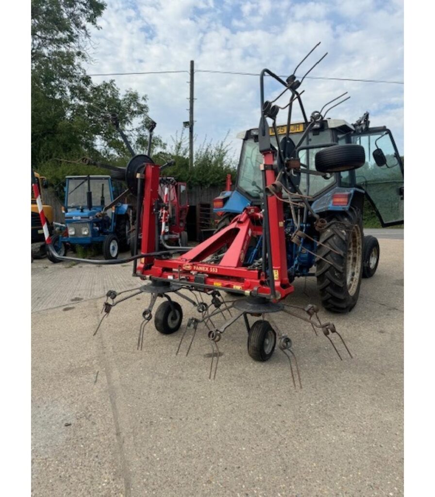 Vicon Fanex 553 Hay Tedder