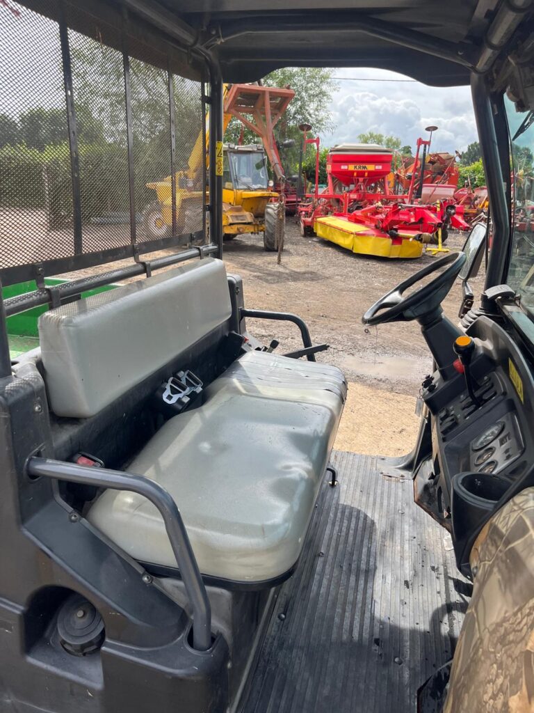 KUBOTA RTV 900 GATOR