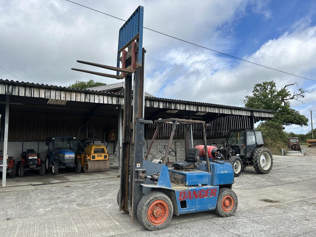 Hyster H350XL Gas Forklift