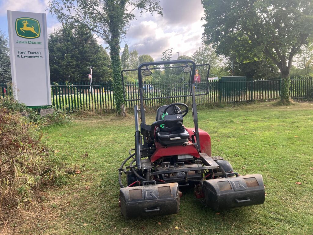 Baroness LM315GC triple greens mower