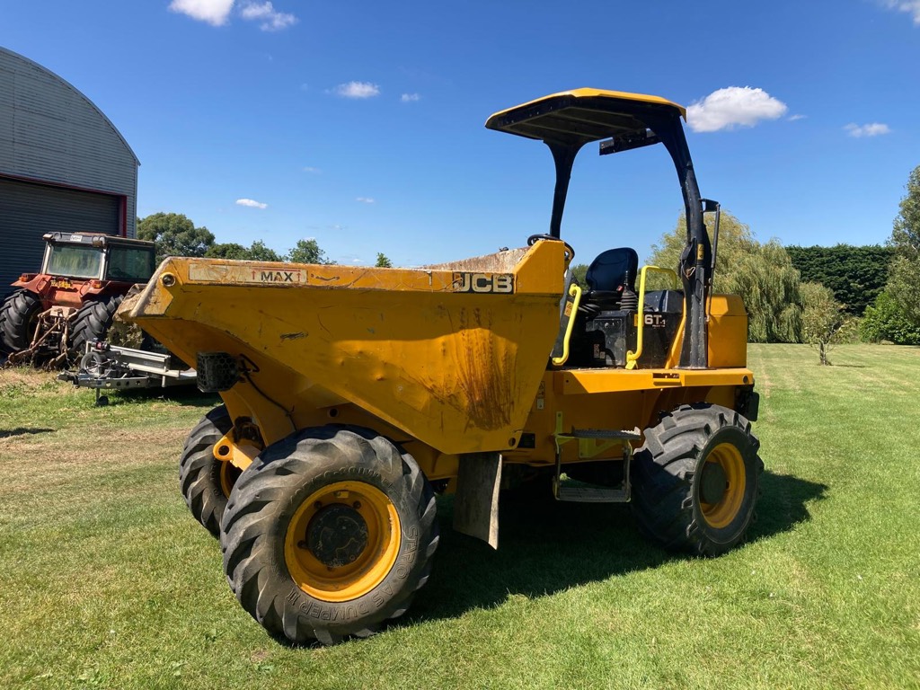 JCB 6 T