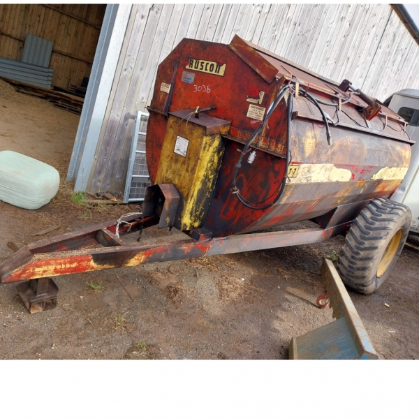 Ruscon 7 yard Muckspreader £1350.00