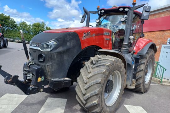 CASE IH 340 MAGNUM