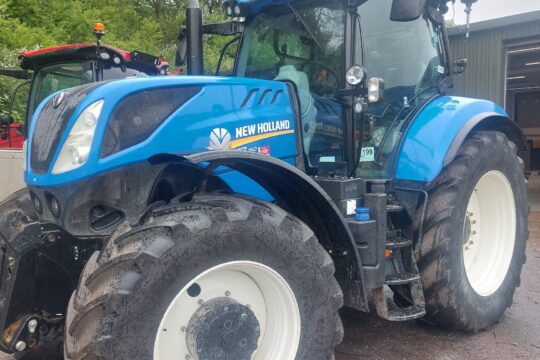 NEW HOLLAND T7.260