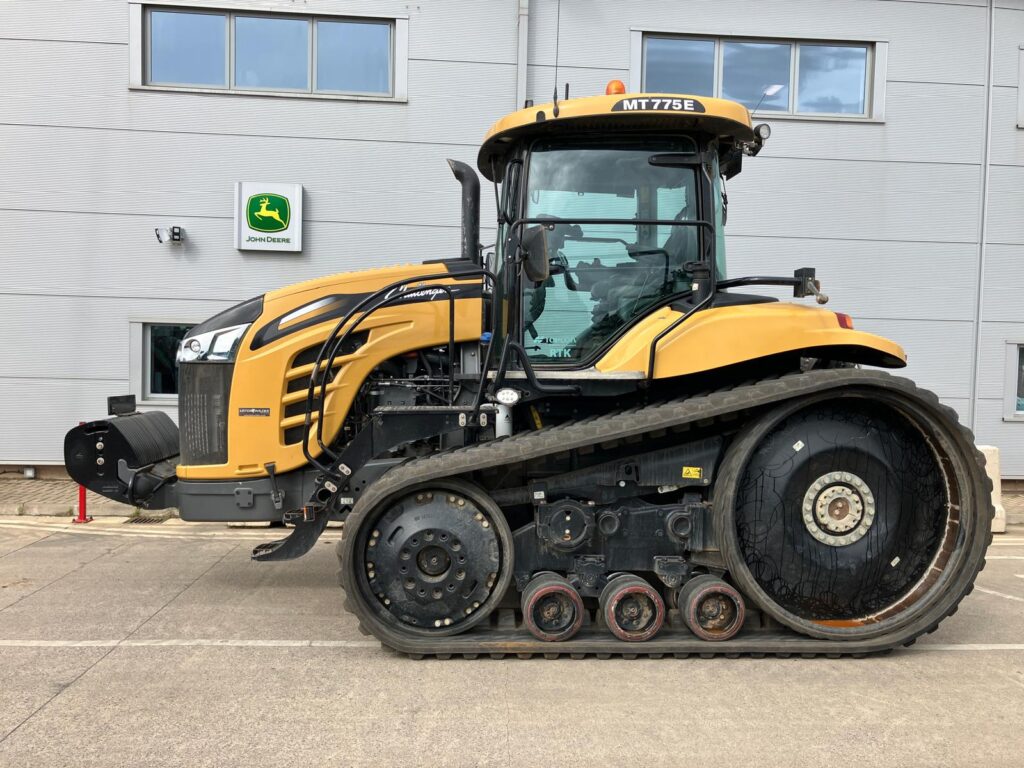 Cat MT775E