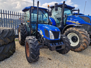 NEW HOLLAND T4030 4WD