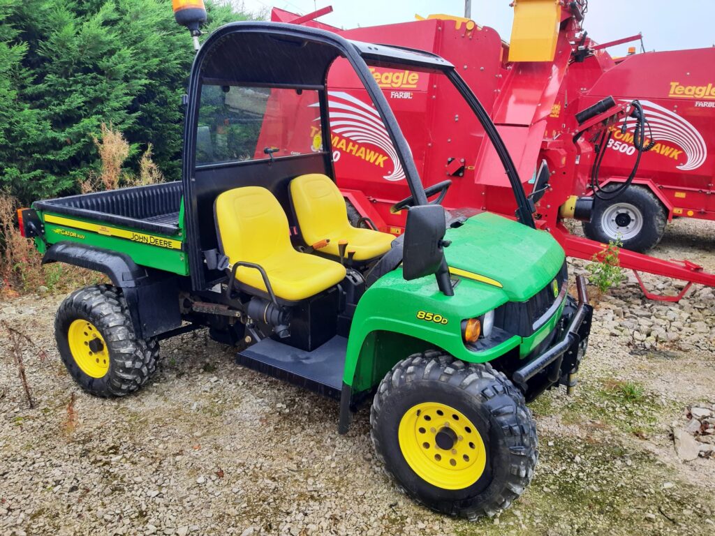 John Deere XUV850D Gator