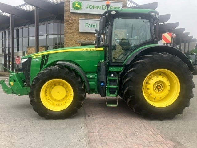 John Deere 8370R