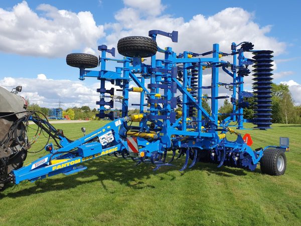 2022 FARMET Fantom 650 Classic 6.5m trailed stubble cultivator