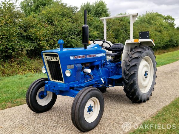 1972 Ford Force 4000 2WD Tractor