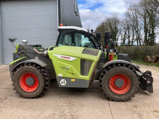 CLAAS SCORPION 756