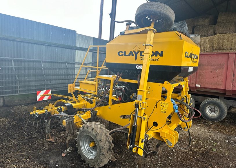 Claydon HYBRID 3M Seed Drill