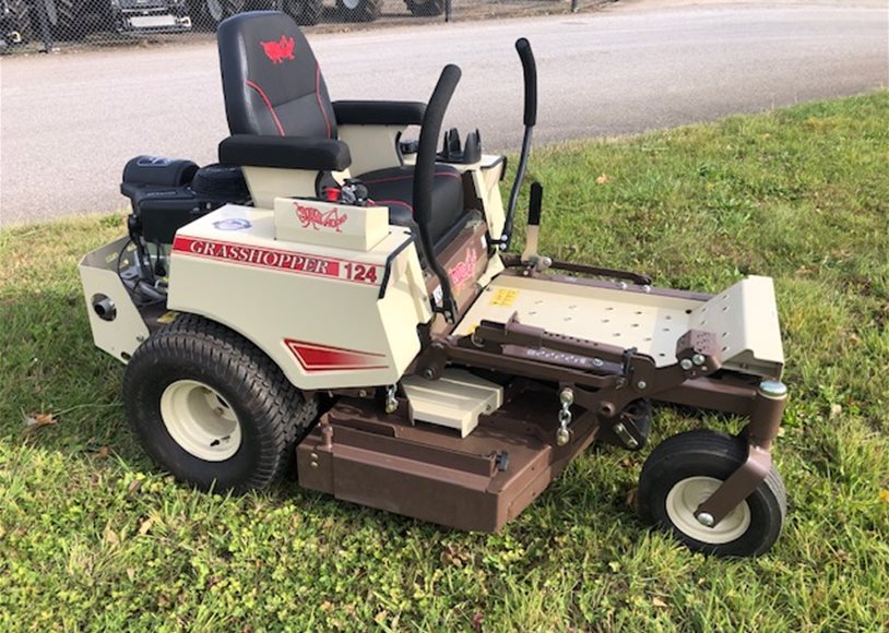 Grasshopper 124V-41 Ride On Mower