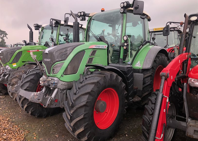 Fendt 516 Tractor