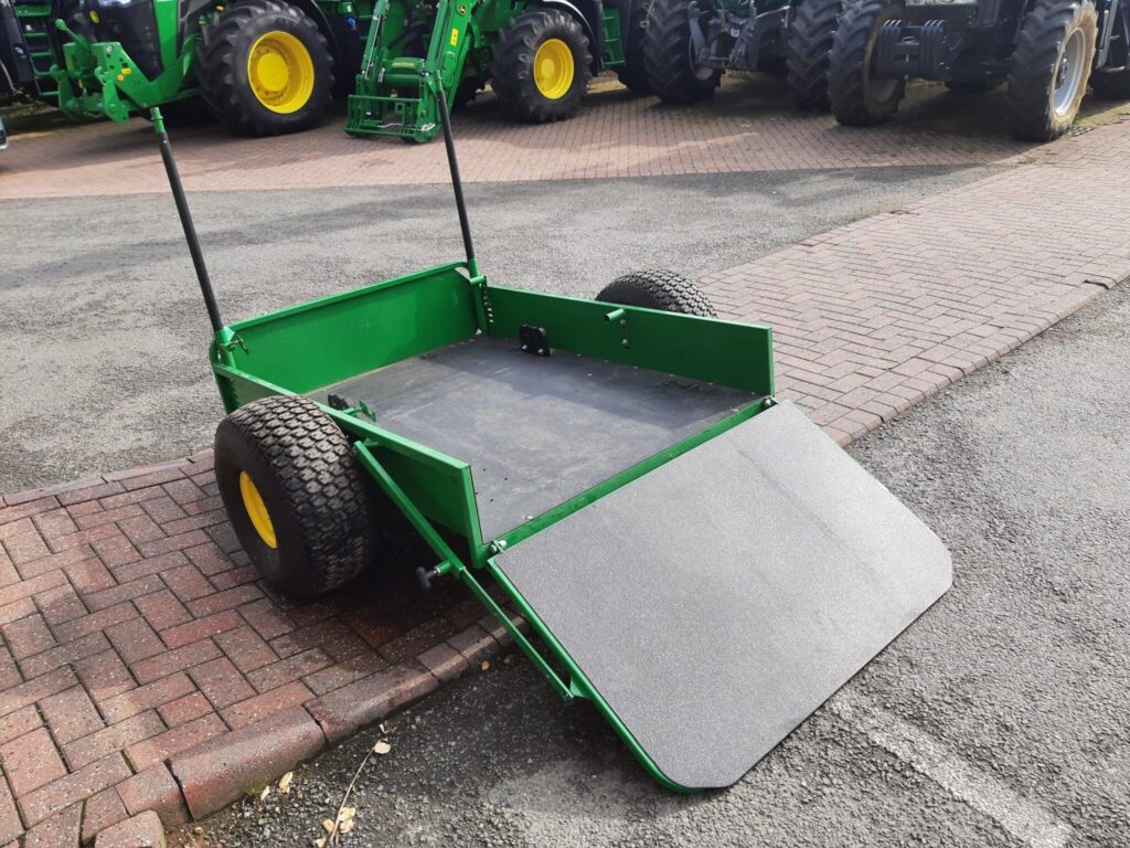 John Deere 22B walk behind greens mower trailer