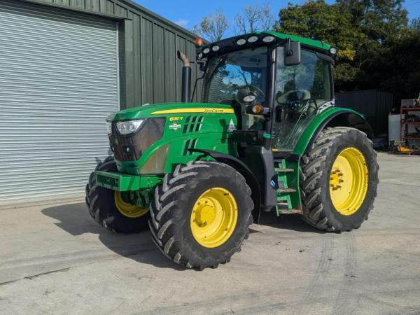 JOHN DEERE 6130R