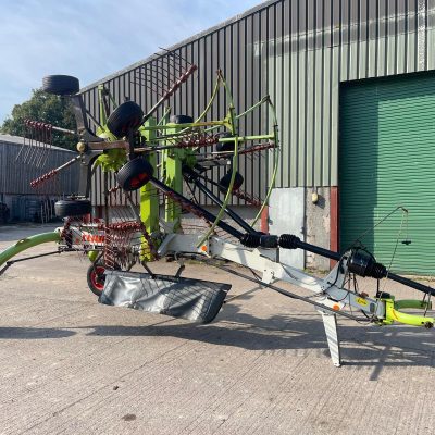 Claas Liner 2600 Twin Rotor Rake