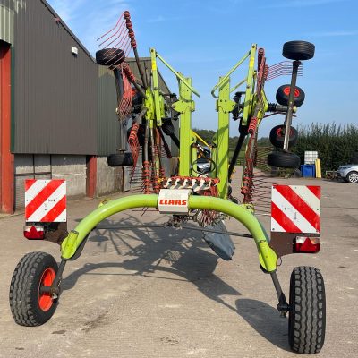 Claas Liner 2600 Twin Rotor Rake