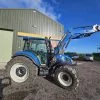 NEW HOLLAND T5.105 TRACTOR & LOADER