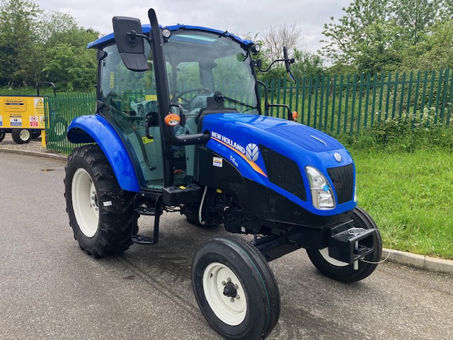 NEW HOLLAND T4.55 TRACTOR