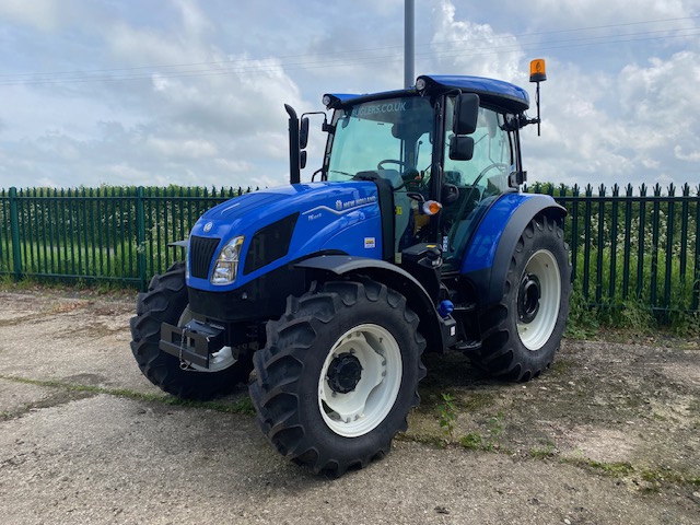 NEW HOLLAND T5.100S TRACTOR