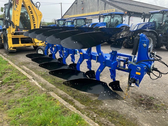 NEW HOLLAND PHS4+1 OVERUM PLOUGH