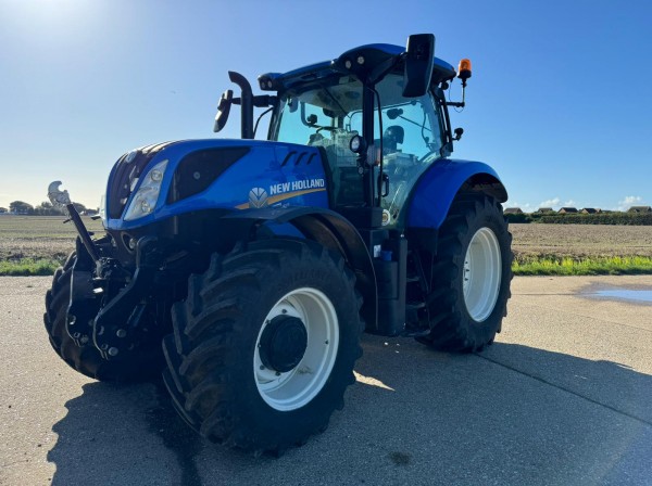 NEW HOLLAND T7.210