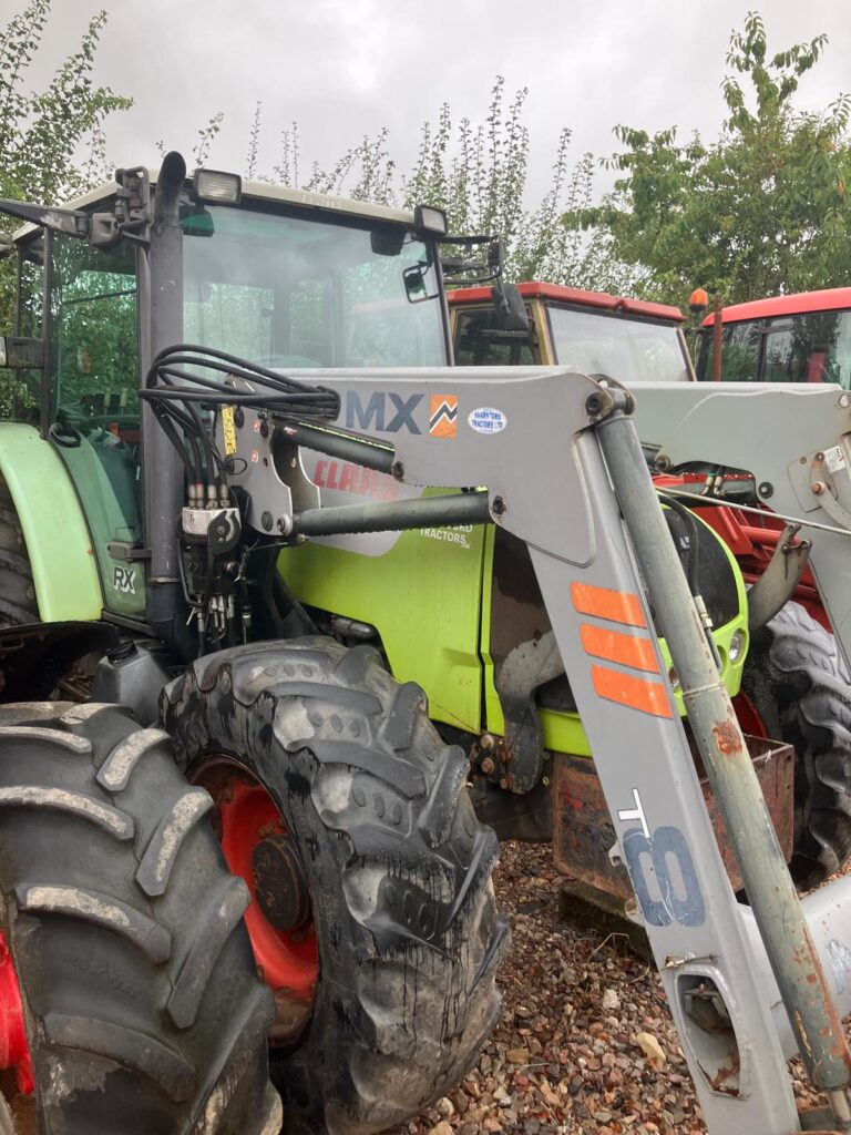 CLAAS CELTIS 446 C/W MX LOADER