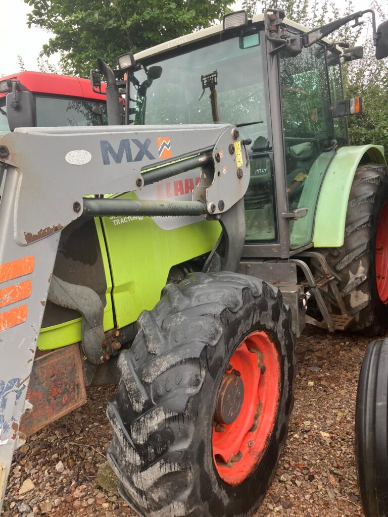 CLAAS CELTIS 446 C/W MX LOADER