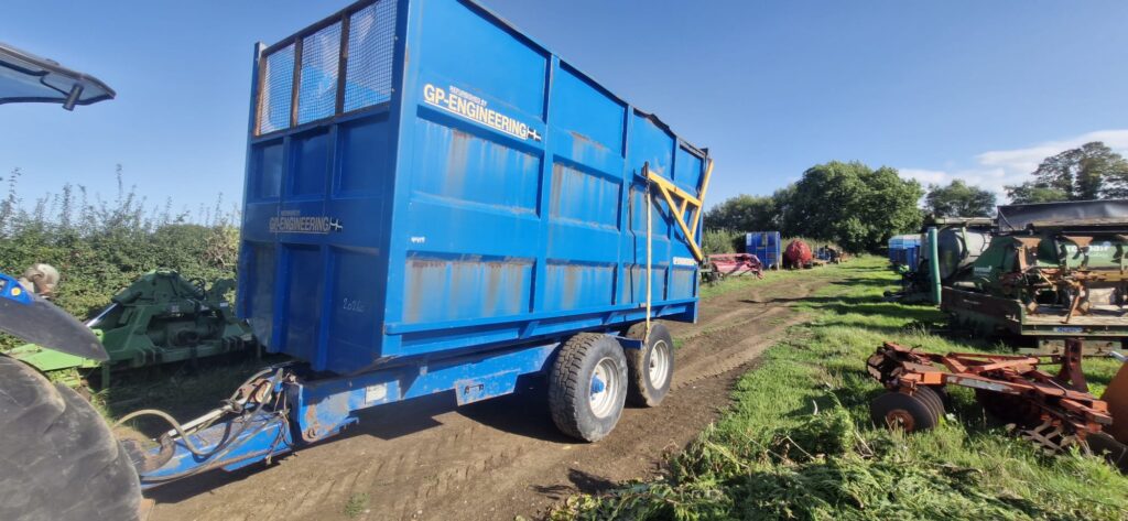 KEN WOOTON 10T SILAGE TRAILER