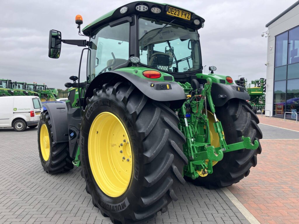 John Deere 6R 155