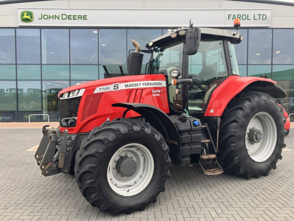 Massey Ferguson 7726S