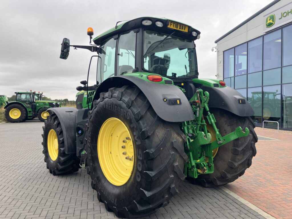 John Deere 6195R