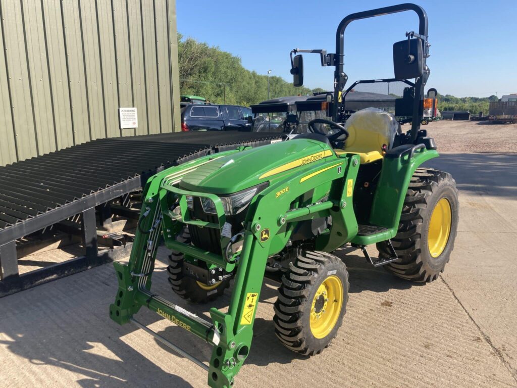 John Deere 3038E compact tractor and loader