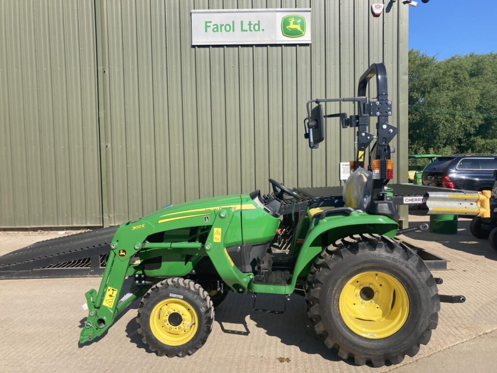 John Deere 3038E compact tractor and loader