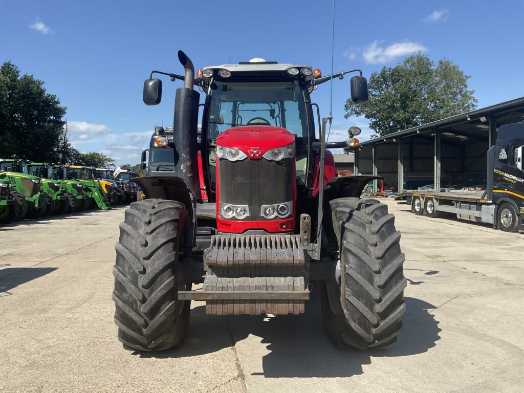 MASSEY FERGUSON 7620 DYNA-6