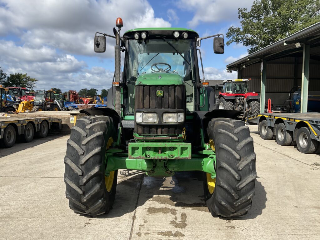 JOHN DEERE 6920