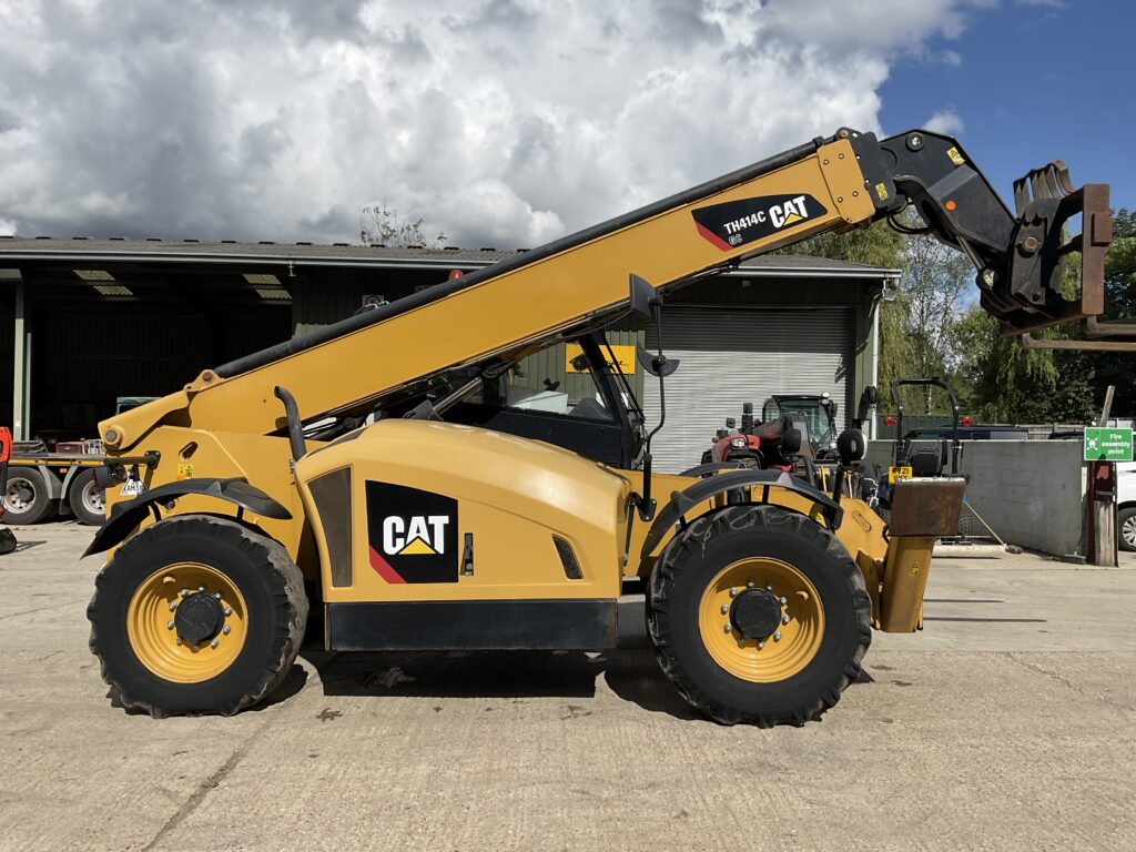 CAT TH414 C