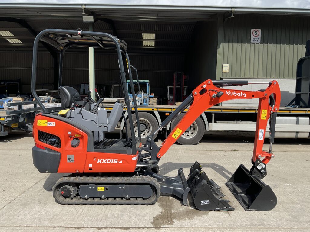 KUBOTA KX015-4