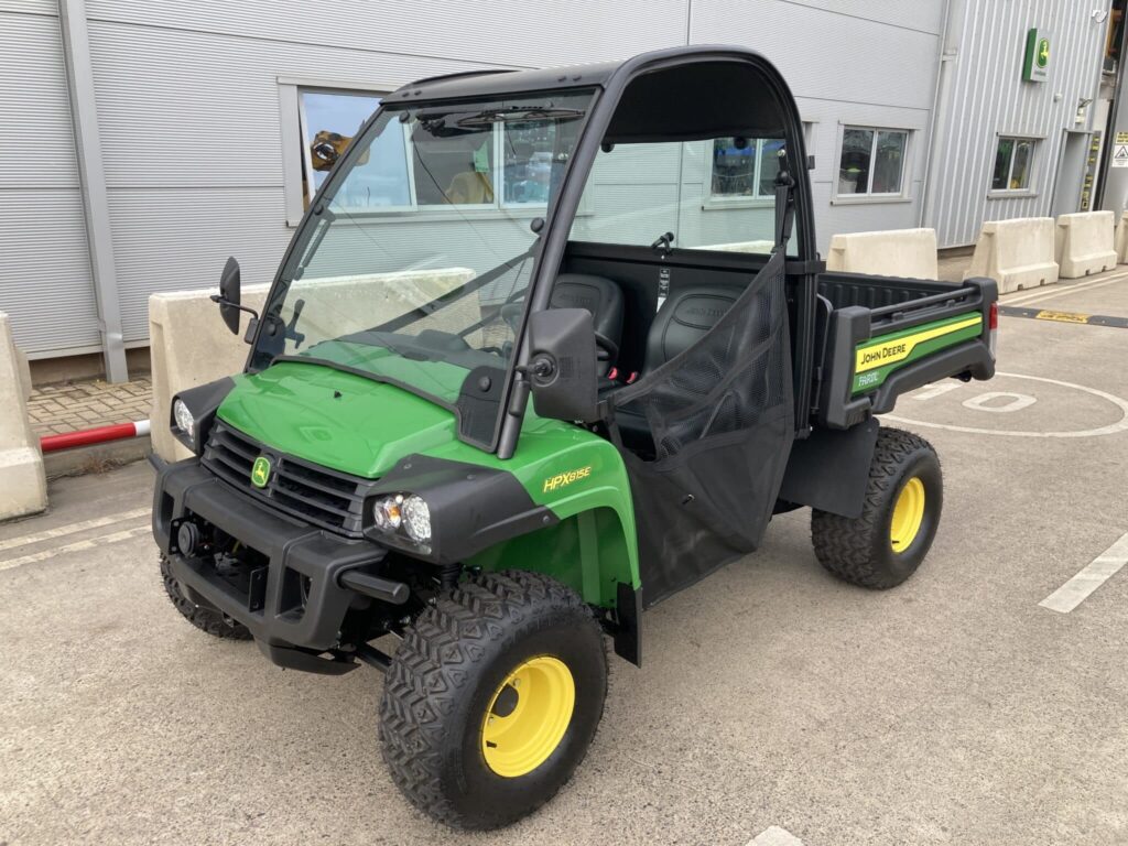 John Deere HPX815E Gator