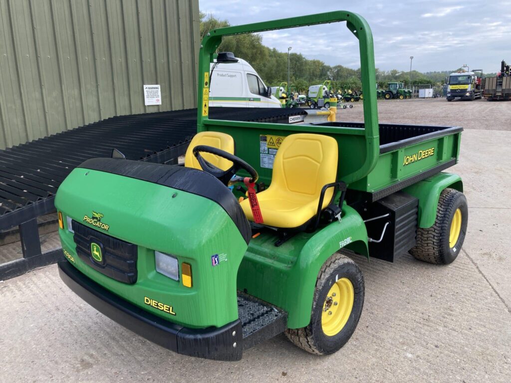 John Deere 2030A Pro Gator